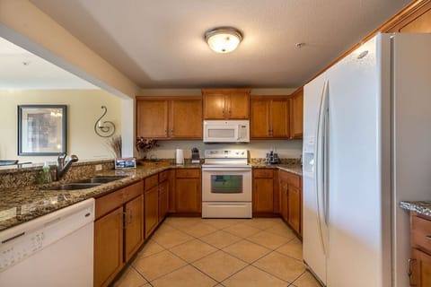 House, Multiple Beds, Balcony, Garden View (Bahia Beach Townhome) | Private kitchen | Fridge, microwave, oven, stovetop