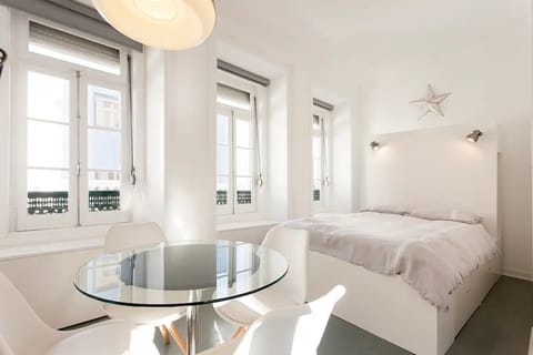 Studio | Living area