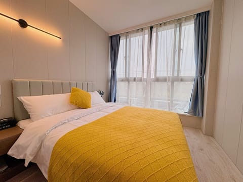 Comfort Double Room, City View | Blackout drapes, soundproofing, iron/ironing board, free WiFi