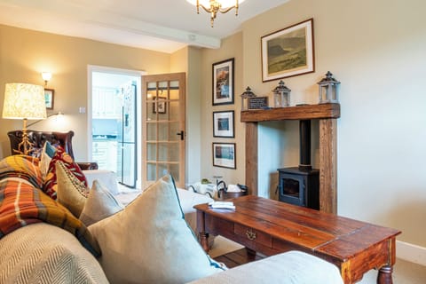 House, Garden View | Living area | TV