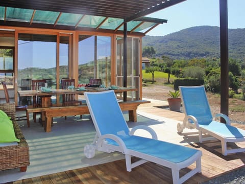 House | Pool