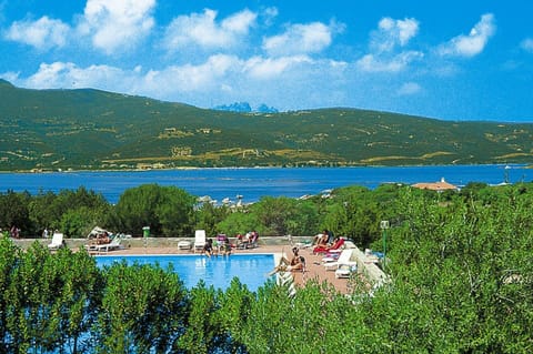 Apartment | Pool | Outdoor pool