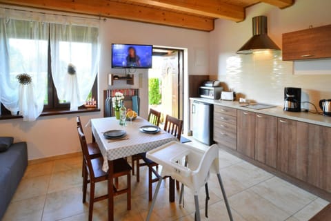 Apartment | Private kitchen | Electric kettle, toaster, highchair