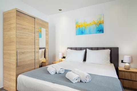 Deluxe Apartment, City View | 1 bedroom, free WiFi