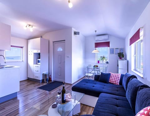 Apartment | Living room