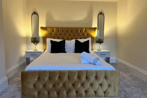 3 bedrooms, free WiFi, bed sheets