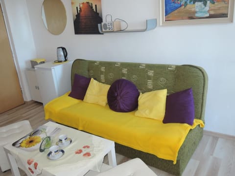 Apartment | Living room