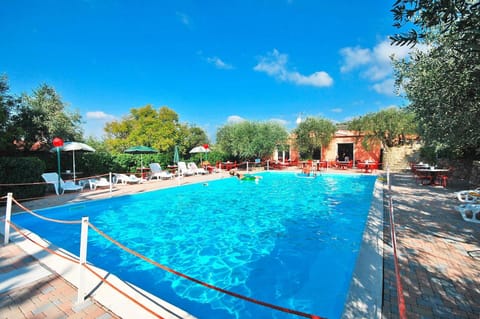 Apartment | Pool | Outdoor pool
