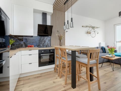 Apartment | Private kitchen | Electric kettle, highchair