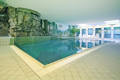 House | Pool | Outdoor pool