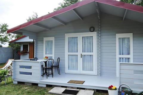 Bungalow | Outdoor dining