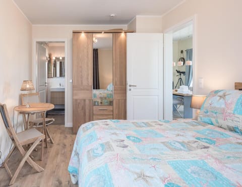 Apartment | 2 bedrooms, iron/ironing board