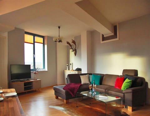 Apartment | Living room