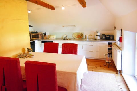 Apartment | Private kitchen | Electric kettle, toaster, highchair
