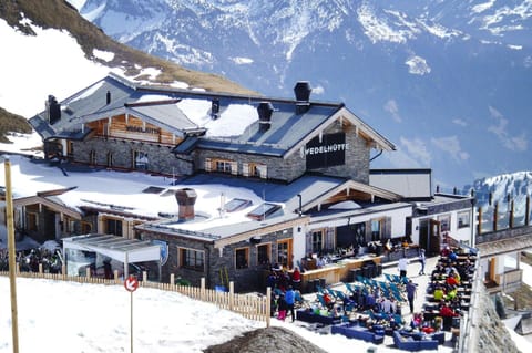 Chalet | Exterior
