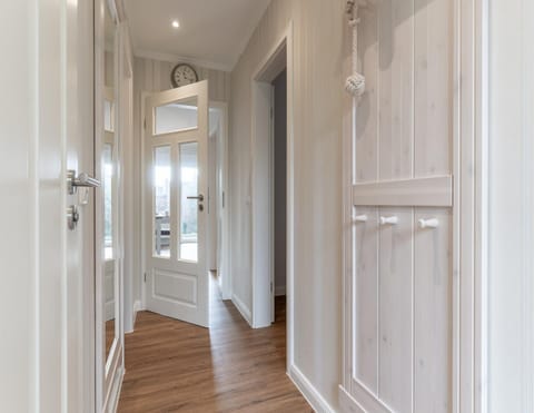 Apartment | Reception