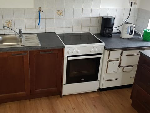 House | Private kitchen | Highchair