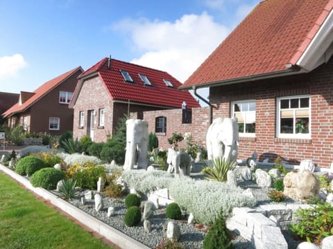 House | Exterior