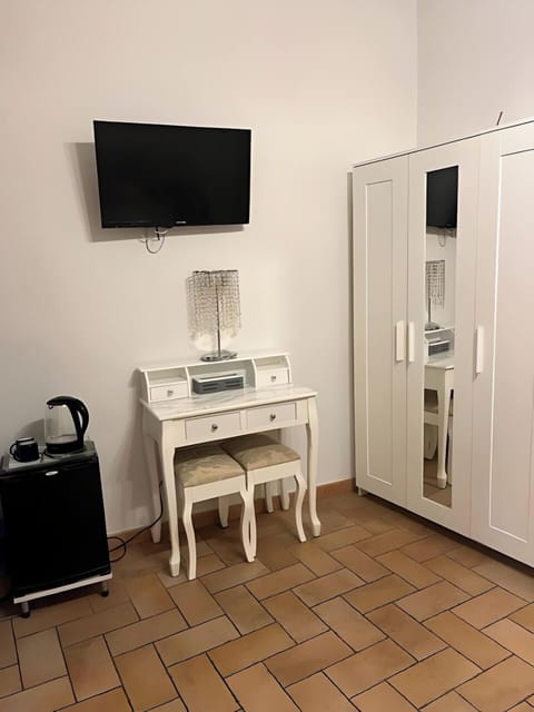 Desk, laptop workspace, soundproofing, iron/ironing board