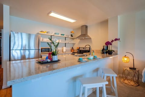 Condo, 1 King Bed, Balcony, Ocean View (302) | Private kitchen | Coffee/tea maker