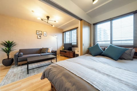 1 bedroom, iron/ironing board, free WiFi