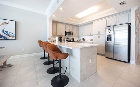 Condo, 3 Bedrooms | Private kitchen | Fridge, oven, coffee/tea maker