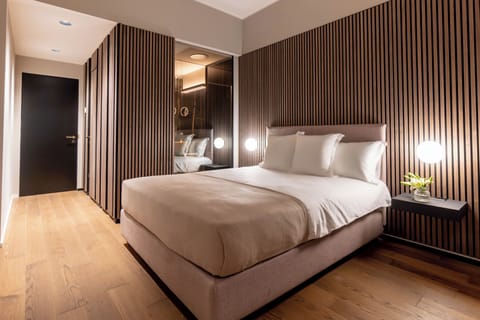 Classic Double Room | Desk, free WiFi, bed sheets