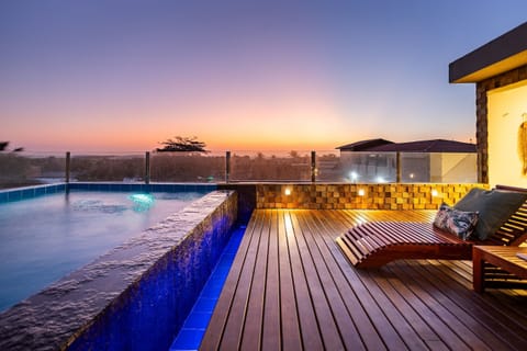 Apartment | Pool | Outdoor pool