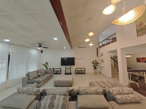 Deluxe Villa, 6 Bedrooms, Private Pool | Living area | Flat-screen TV