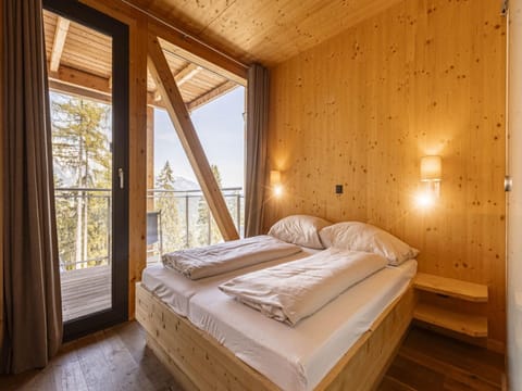 Chalet | 4 bedrooms, individually furnished, bed sheets