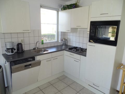 House | Private kitchen | Highchair