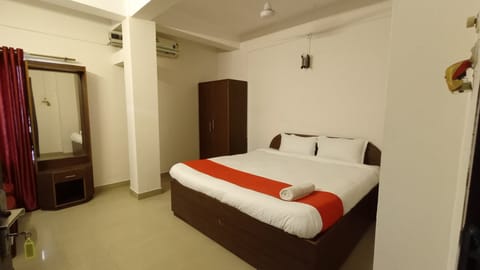 Deluxe Room | Premium bedding, bed sheets