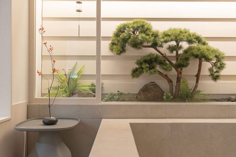 SIGNATURE TWIN SPA | Free minibar, soundproofing, free WiFi, bed sheets