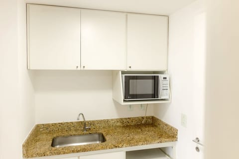Standard Suite, Balcony, Sea View | Private kitchenette | Mini-fridge, microwave