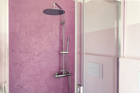 Comfort Double Room, Garden View | Bathroom | Shower, hair dryer, towels, soap