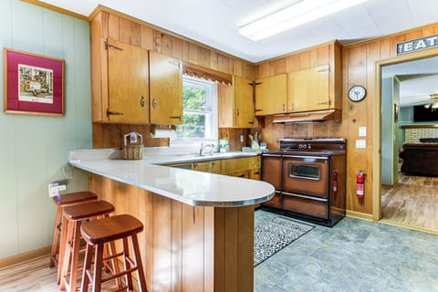 Cottage (2 Bedrooms) | Interior