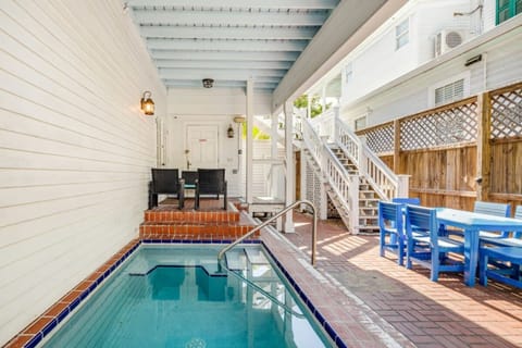 House | 2 bedrooms, high-speed internet