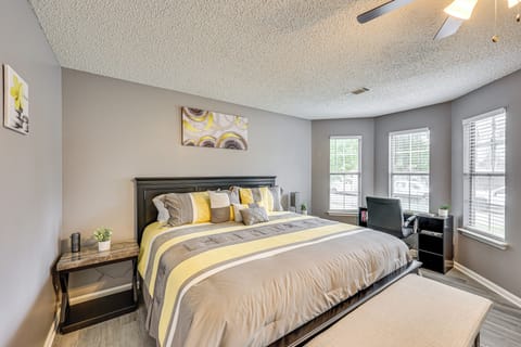 House (2 Bedrooms) | Interior