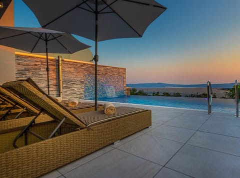 Villa (Four Bedroom Villa with Private Pool) | Pool