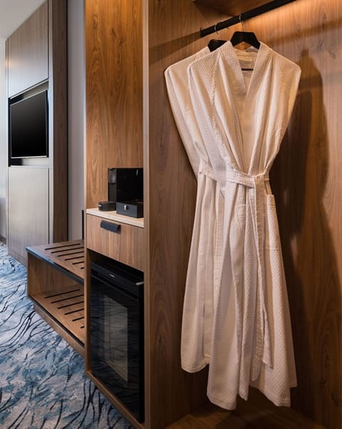 Room, 2 Queen Beds | In-room safe, laptop workspace, blackout drapes, soundproofing