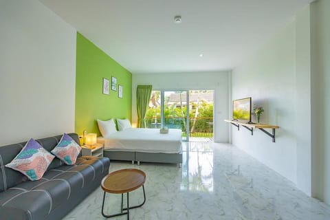 Superior Double Room, Garden View | In-room safe, desk, laptop workspace, free WiFi