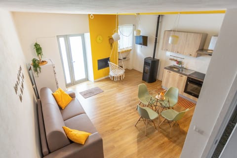 Apartment, 1 Bedroom, Kitchen | Living area | Flat-screen TV