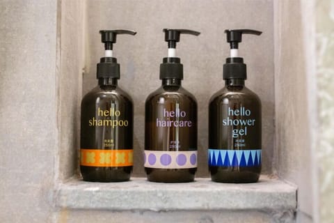 Basic Double Room, 1 Queen Bed, Non Smoking | Bathroom | Shower, free toiletries, hair dryer, slippers