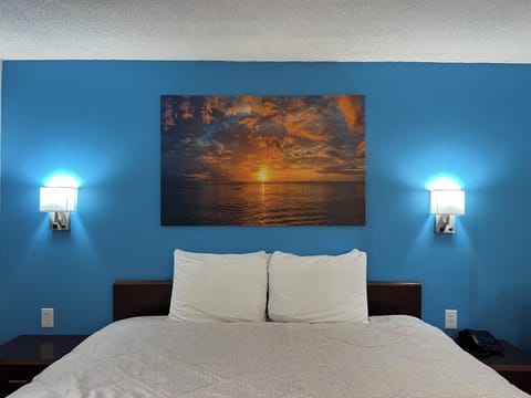 Deluxe Room | Desk, free WiFi, bed sheets