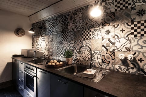 Condo, Balcony | Private kitchen | Full-size fridge, microwave, oven, stovetop