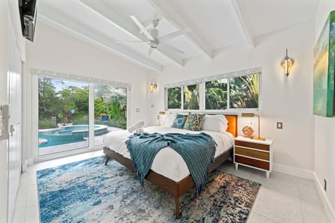 Luxury Villa | 4 bedrooms, in-room safe, iron/ironing board, travel crib