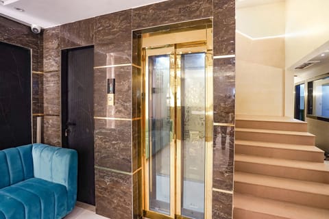 Elevator