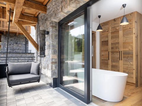 House | Balcony