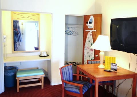 Standard Double Room, 2 Double Beds, Non Smoking | Desk, blackout drapes, iron/ironing board, free WiFi