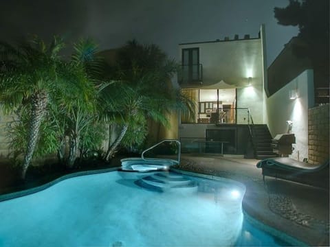 House | 3 bedrooms, desk, high-speed internet
